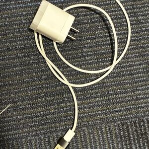Apple White USB Charger with Cable